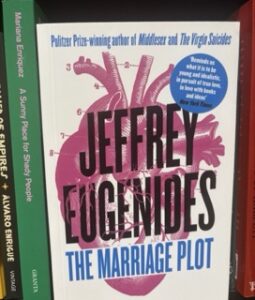 The Marriage Plot creates a love triangle in which the protagonist, Madeleine, who has narcissistic traits, navigates relationships steeped in self-absorption.